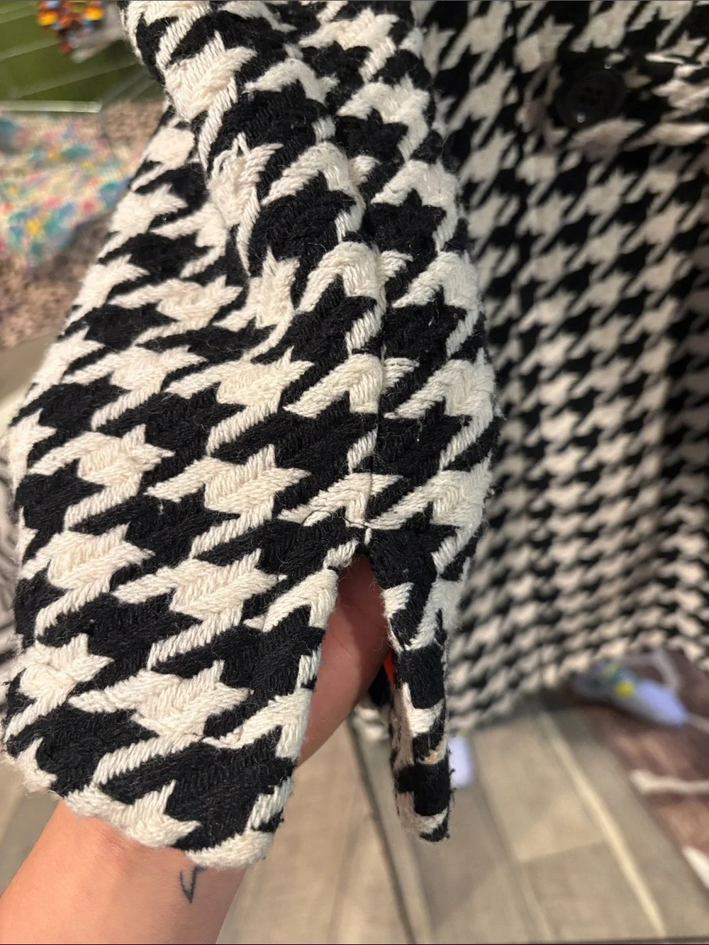 H&M Black & White Houndstooth Trench Coat - Picture 6 of 7